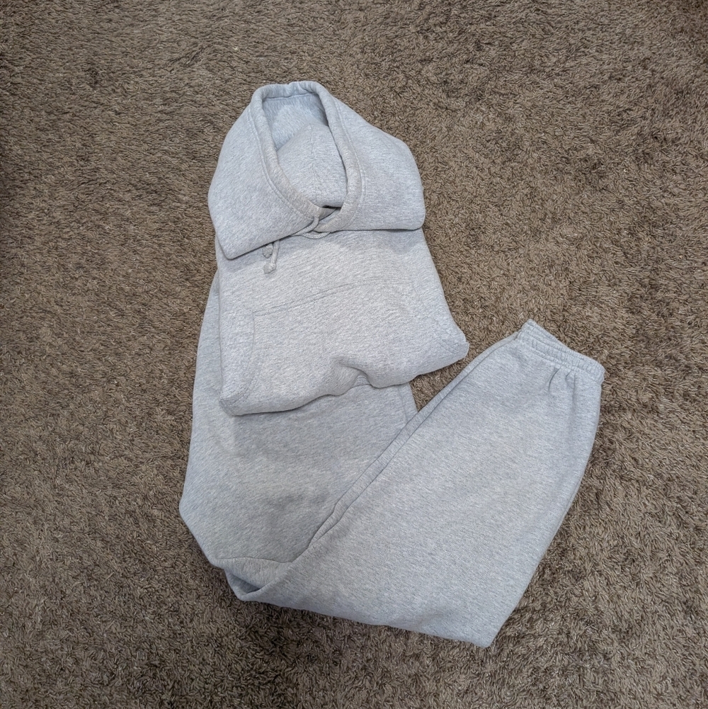 Aritzia Tna Cozy Fleece Mega Sweat Set Women’s XS Gray Hoodie Joggers - Picture 14 of 15